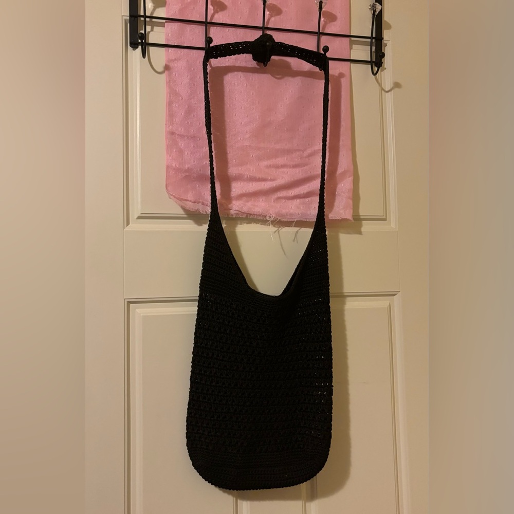 Earthy Knitted Black shoulder bag